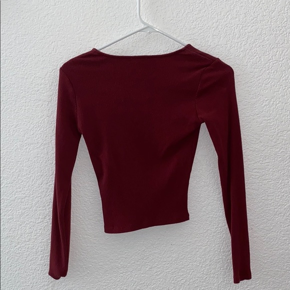 Top - Picture 2 of 2